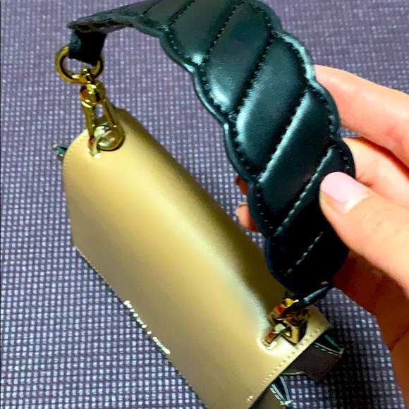 Handbag - Picture 3 of 3